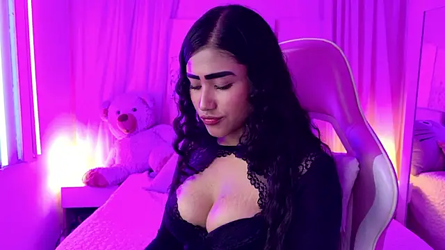 Mia_bm_'s cam snapshot