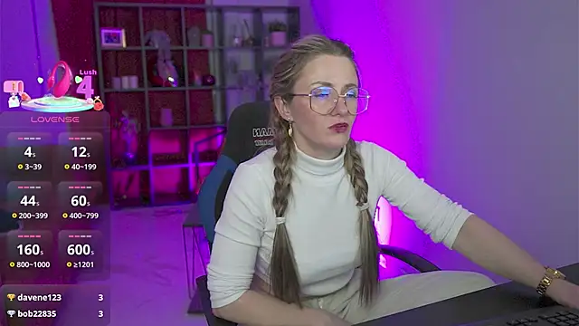 LadyIzabel live sex cam