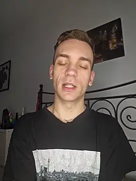 nickdtr23 live sex cam