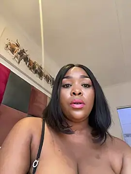 sexyTHANDO live sex cam