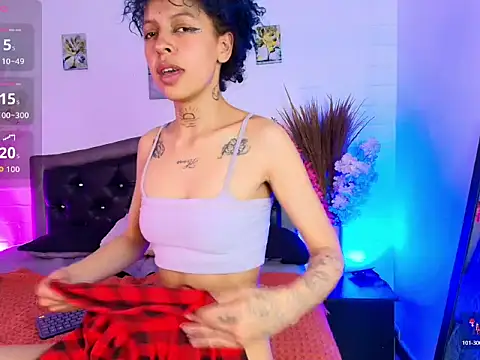 HannahBlue_'s cam snapshot