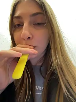 Sunny___Bunny live sex cam