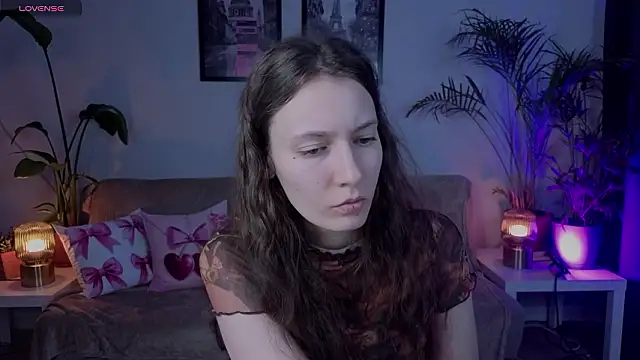 VioletaBloom's cam snapshot