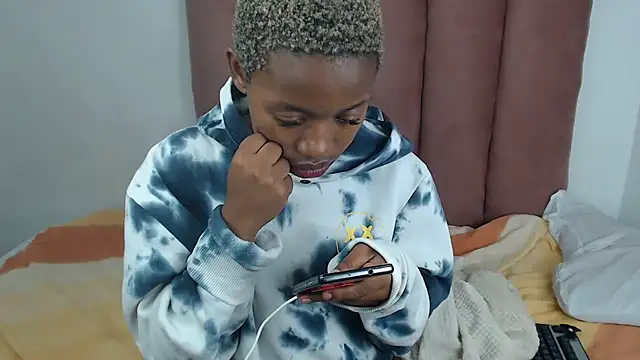 ScorpioBlue_'s cam snapshot