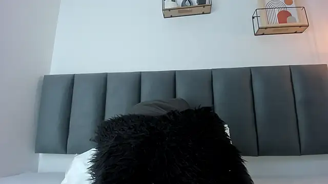 MaraOwen_'s cam snapshot