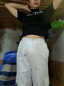 Basanis68's cam snapshot