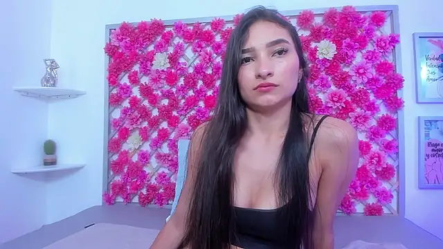 hannah_miller_1's cam snapshot