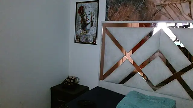 miadesirecs's cam snapshot