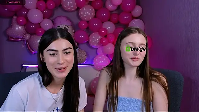 nekky_mouse live sex cam