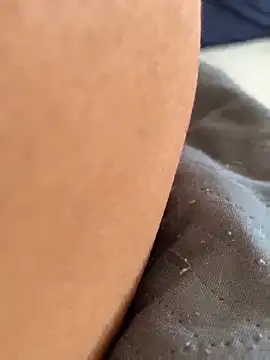 bety13's cam snapshot