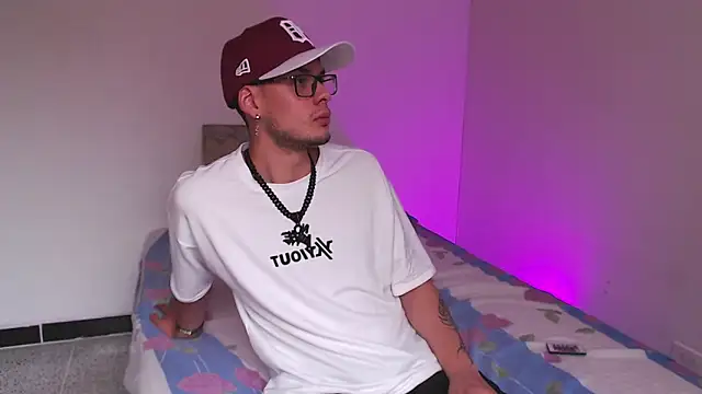 Vlad__night's cam snapshot