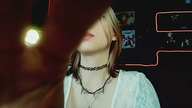 arielabradberry's cam snapshot