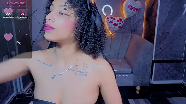 Violeth_b's cam snapshot