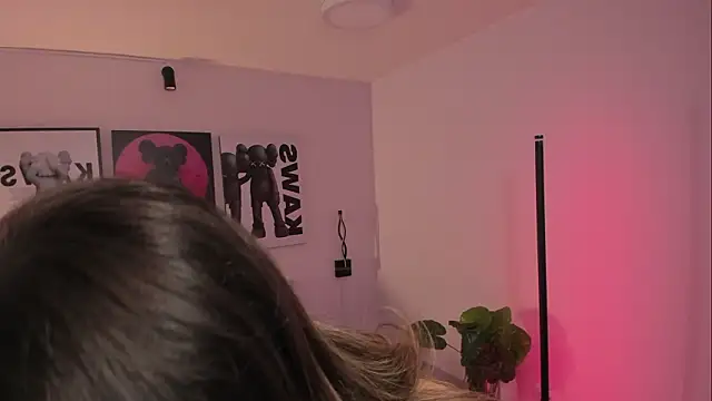 Hey_lucy__'s cam snapshot