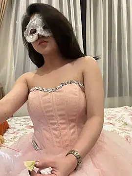 Queen-of-Love's cam snapshot