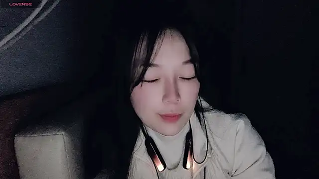 AKiKi711's cam snapshot