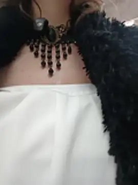 Lucy_colee live sex cam