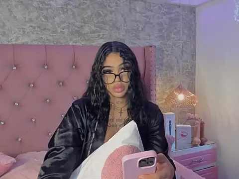 Mia_Jansen live sex cam