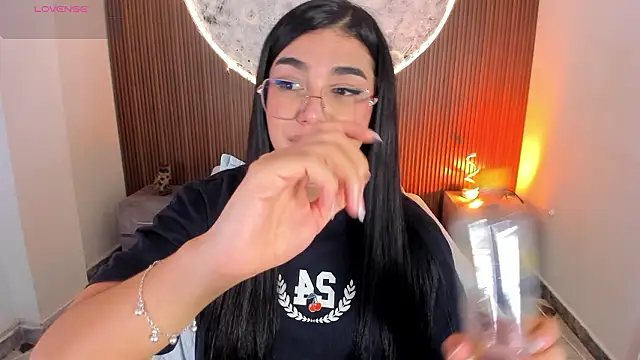 RoseCassie live sex cam