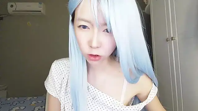 Ciri-CC live sex cam