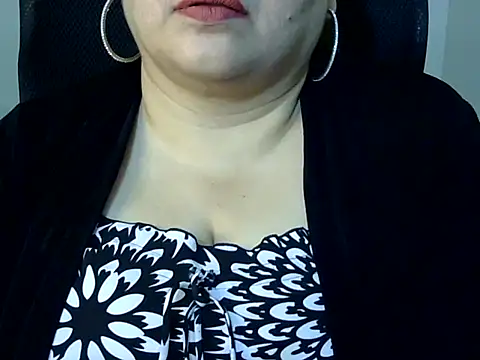 Soniya_Sha live sex cam