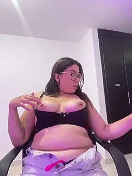 LILITH_EF's cam snapshot