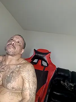 yellowwetfox live sex cam