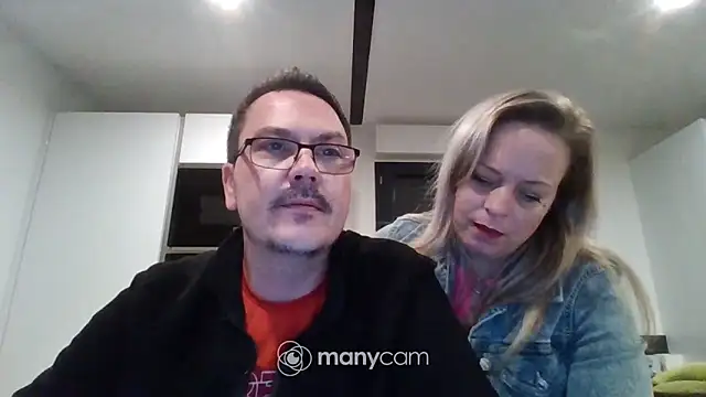 Miss-Chupagirly live sex cam