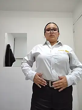 Cute_Penelope's cam snapshot