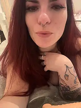 LunaMoongirl live sex cam