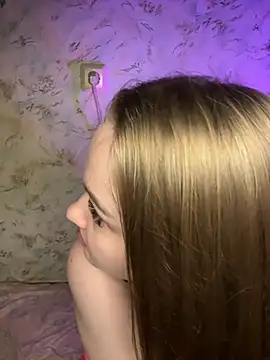 _Loveee_57 live sex cam