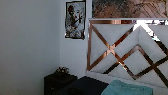 miadesirecs's cam snapshot