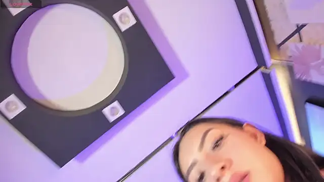 lorraineHunter's cam snapshot