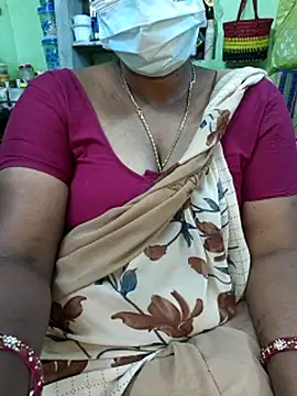 Tamilselviroja-'s cam snapshot