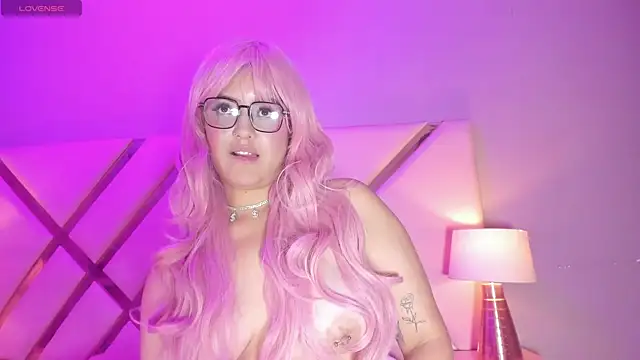 JoycePierce's cam snapshot