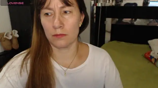 CATRINA-83's cam snapshot