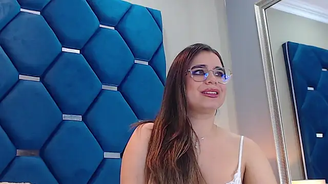 ThaniaJones's cam snapshot