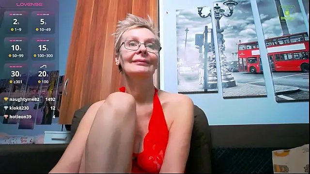 HelgaHimmell's cam snapshot