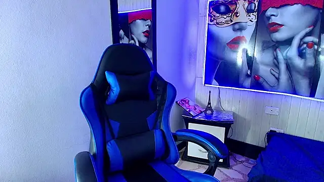 alison_moon7's cam snapshot