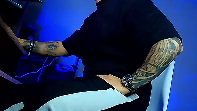 XanderCage99 live sex cam