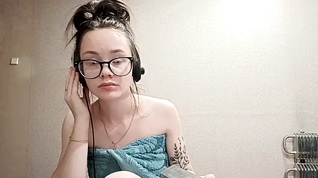 RomanceEncore's cam snapshot