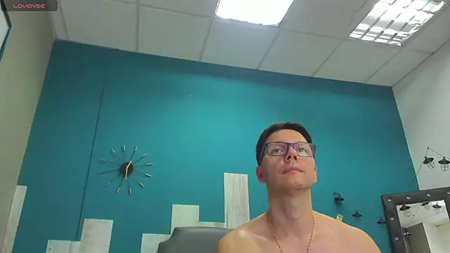 Coddy_maxx69's cam snapshot