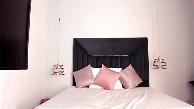 EmilyKartters's cam snapshot