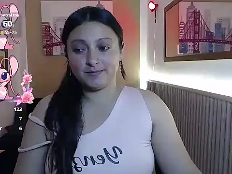 Yennzi_lorr's cam snapshot