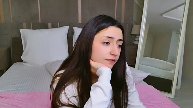 Gloria_Bendall's cam snapshot