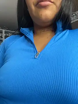 GiaDuque's cam snapshot