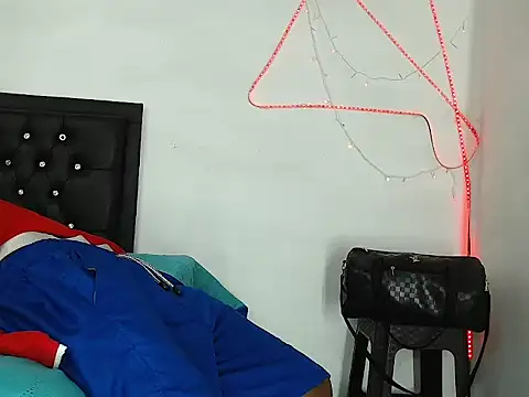 Damian_hart_24CM live sex cam