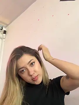 EveBensonX live sex cam