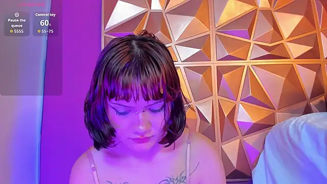 SukyBits's cam snapshot