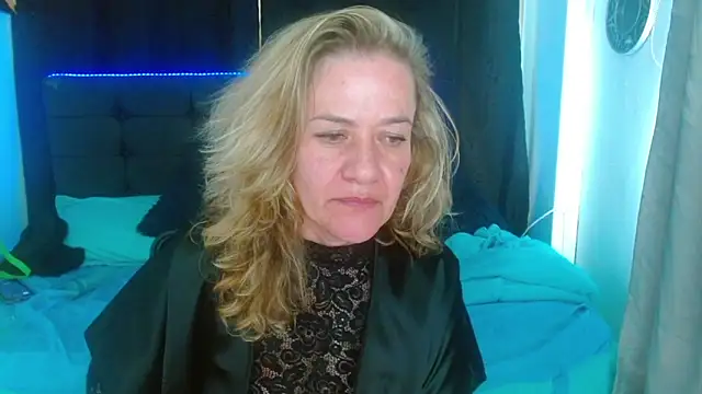 andreea_xx's cam snapshot